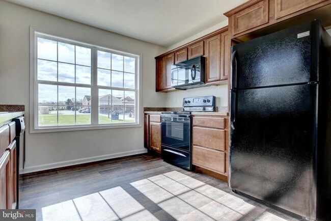 Building Photo - 88 Brookside Ave