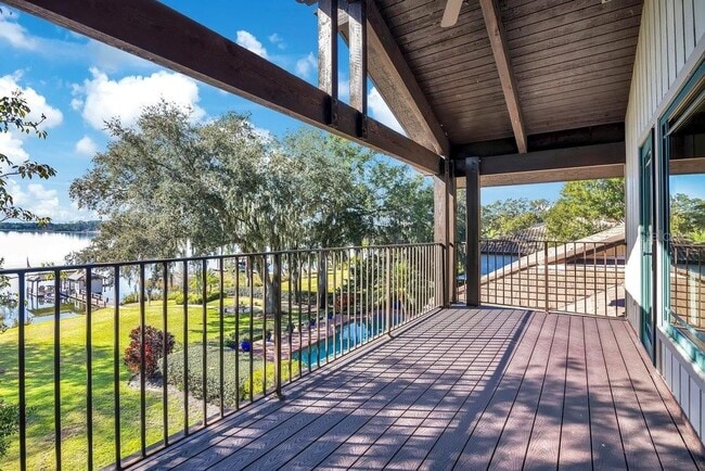 Building Photo - 10577 Down Lakeview Cir