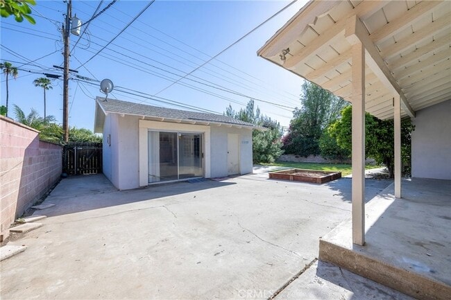 Building Photo - 3202 Belvedere Dr