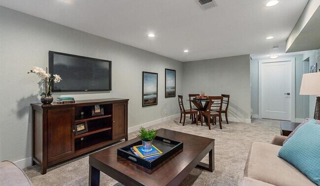 Building Photo - Beautiful Arvada Home Available Soon