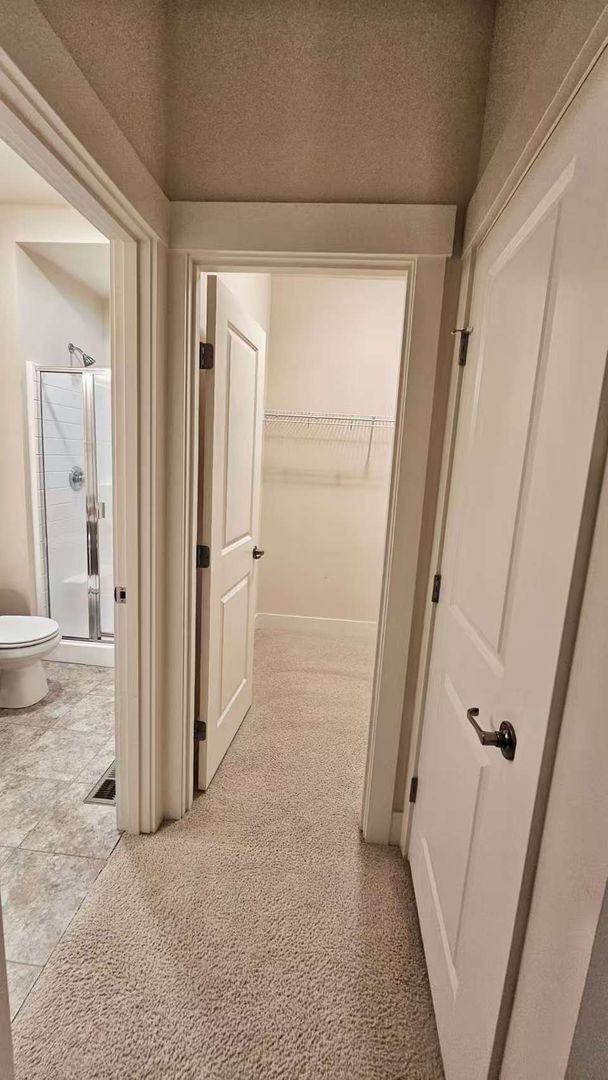 Building Photo - Beautiful 5 Bed 3.5 Bath Home in Redmond R...