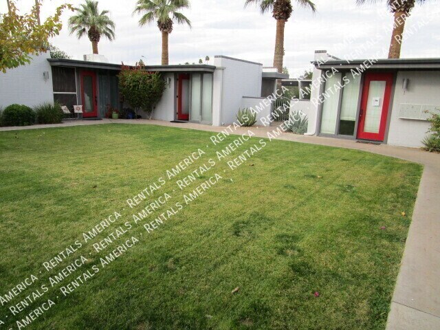 Building Photo - 4202 N 38th St