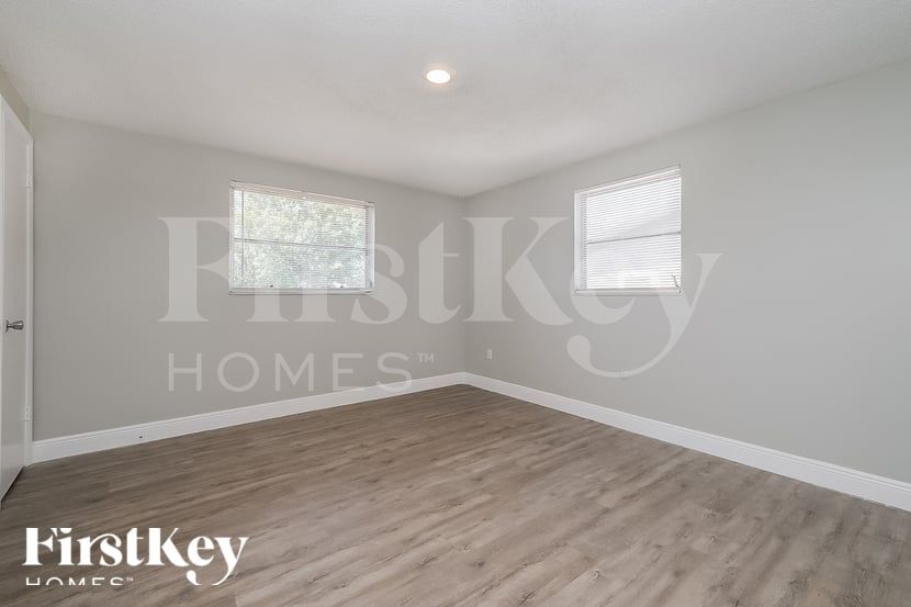 Building Photo - 3641 Windham Dr