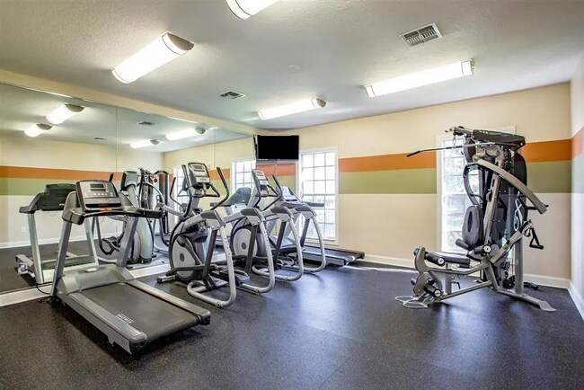 Building Photo - Now Leasing – Exceptional Living Awaits