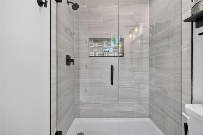 Building Photo - 1324 Ace Mcmillian Rd