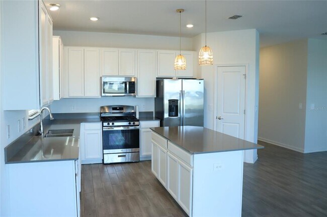 Building Photo - 34558 Shellback St