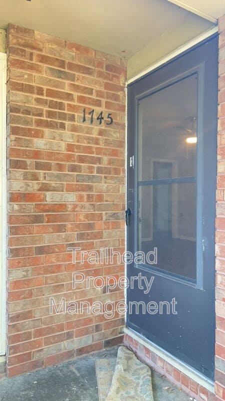 Building Photo - 1745 N 78th St