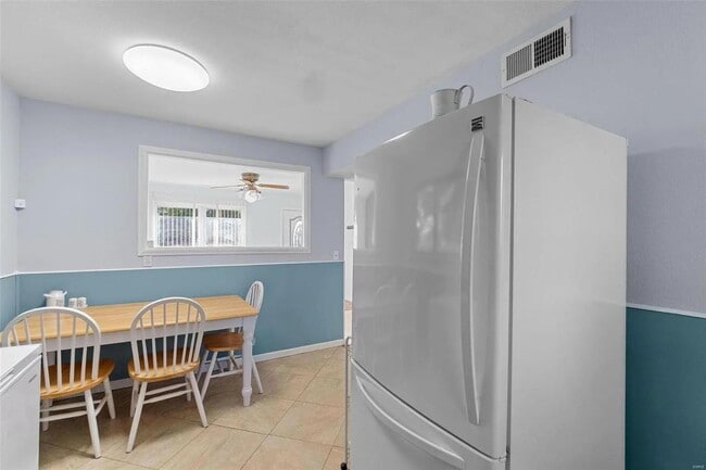 Building Photo - Your Next Home Awaits on Grants Parkway