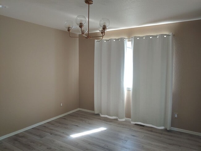 Building Photo - Executive Four Bedroom Home in Post Falls
