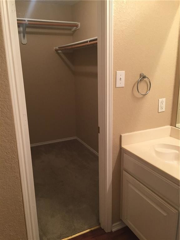 Building Photo - 6003 Alta Verde Ct