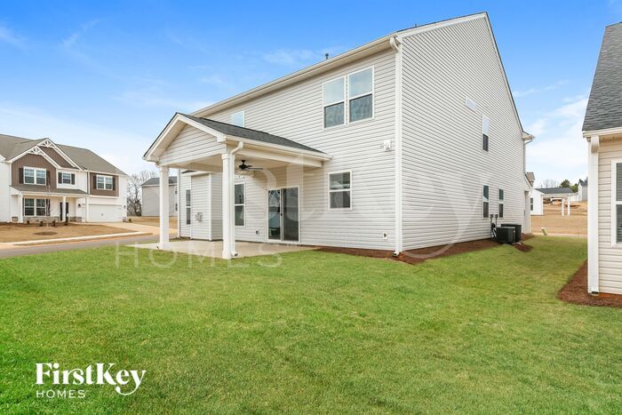 Building Photo - 600 Okame Ct
