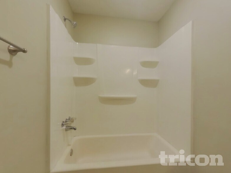 Building Photo - 1810 Woodberry Ct