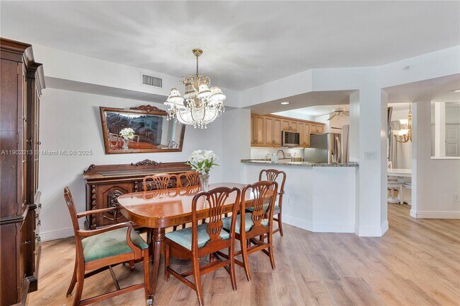 Building Photo - 9599 Weldon Cir