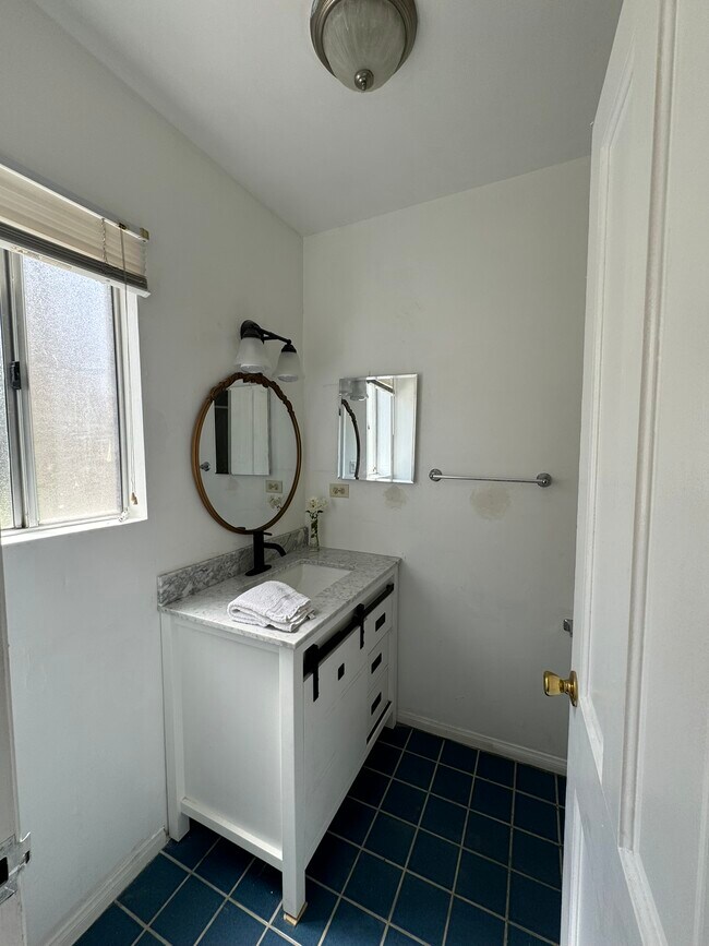 Building Photo - 1731 S San Gabriel Blvd