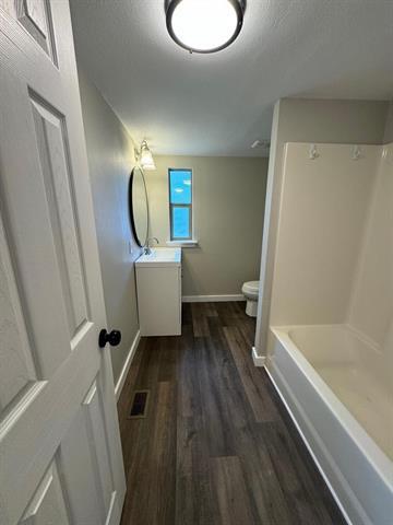 Building Photo - 1201 N Rusk St