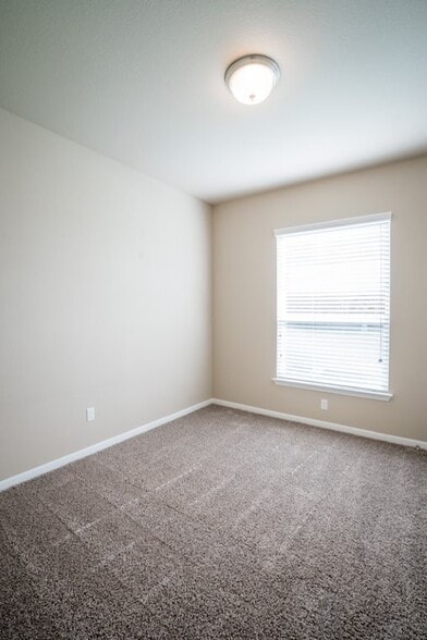 Building Photo - 7224 Abalone Way