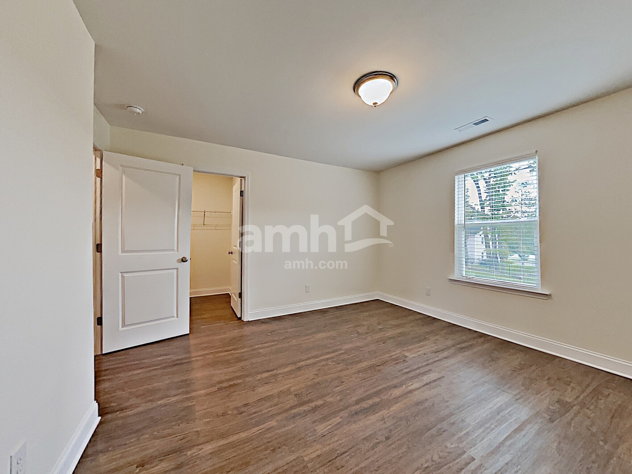 Building Photo - 175 Havenbrook Dr