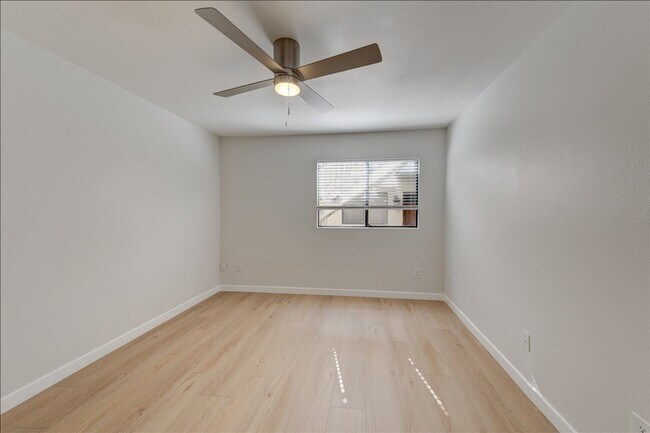 Building Photo - 10170 Camino Ruiz