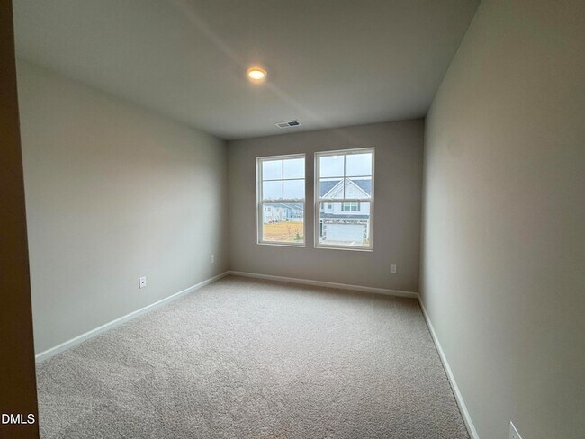 Building Photo - 523 Hester Rd