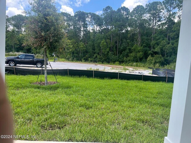 Building Photo - 21 Mellowood Ln