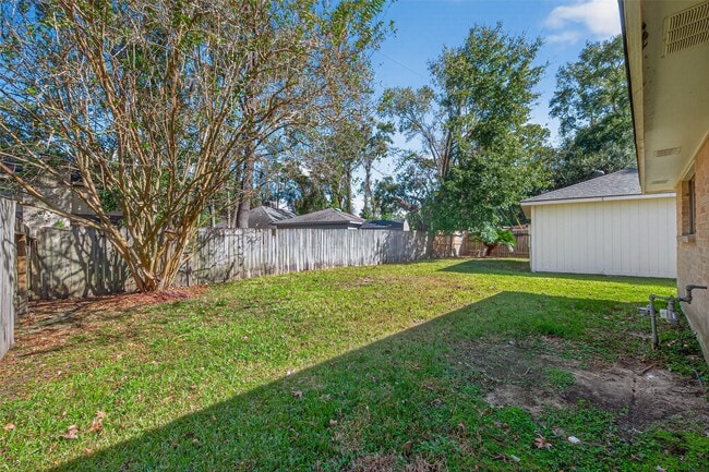 Building Photo - 3815 Brook Shadow Dr