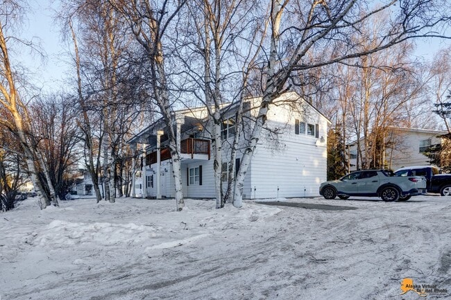 Building Photo - 2913 Telequana Dr