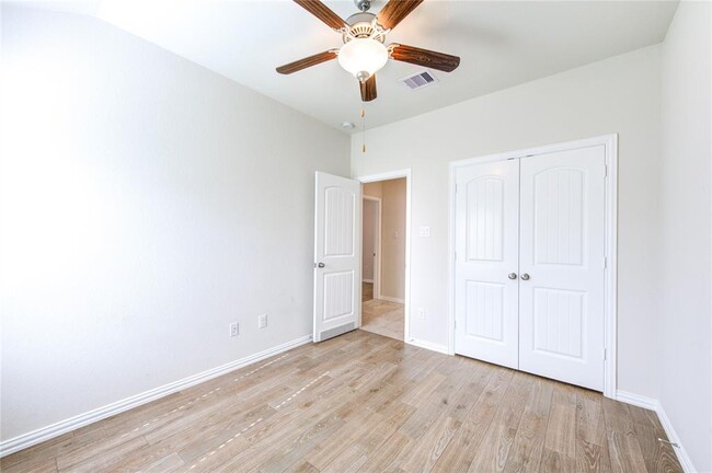 Building Photo - 3418 Auburn Creek Cir