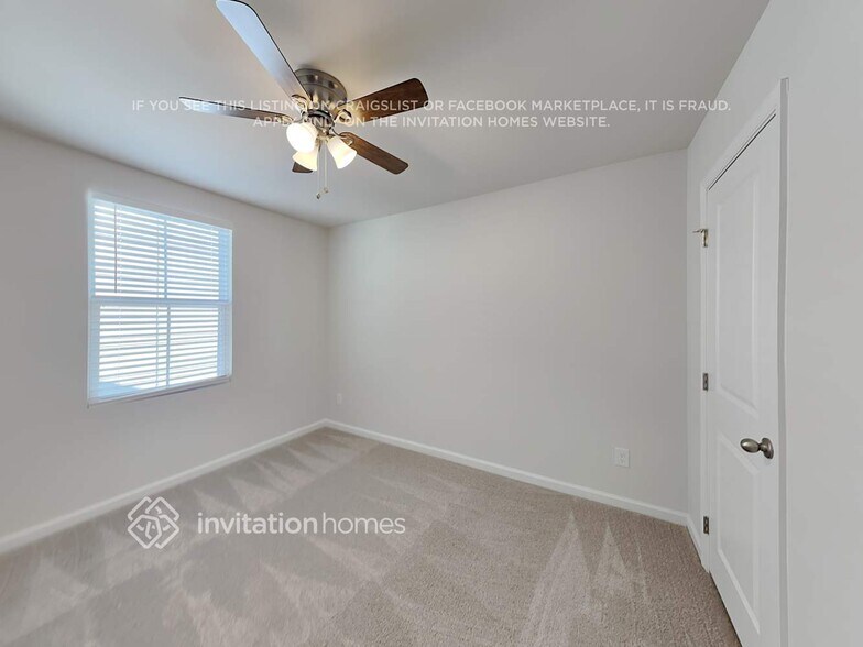 Building Photo - 3015 Bouquet St