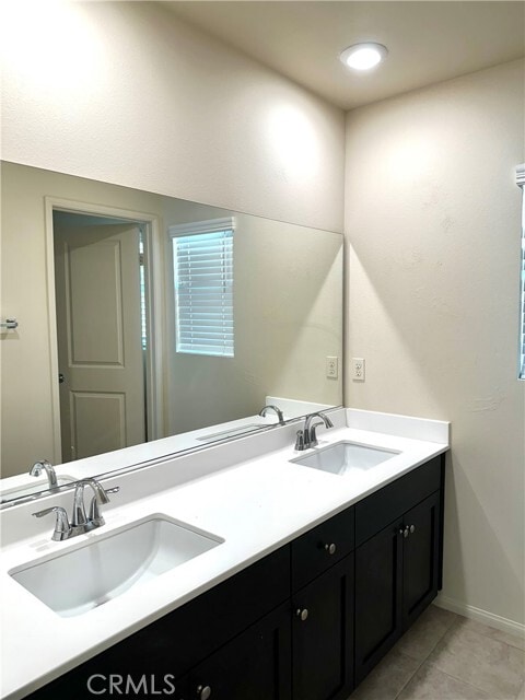 Building Photo - 2119 Lavender Ln