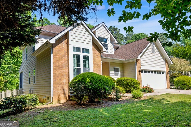 Building Photo - 322 Welton Way