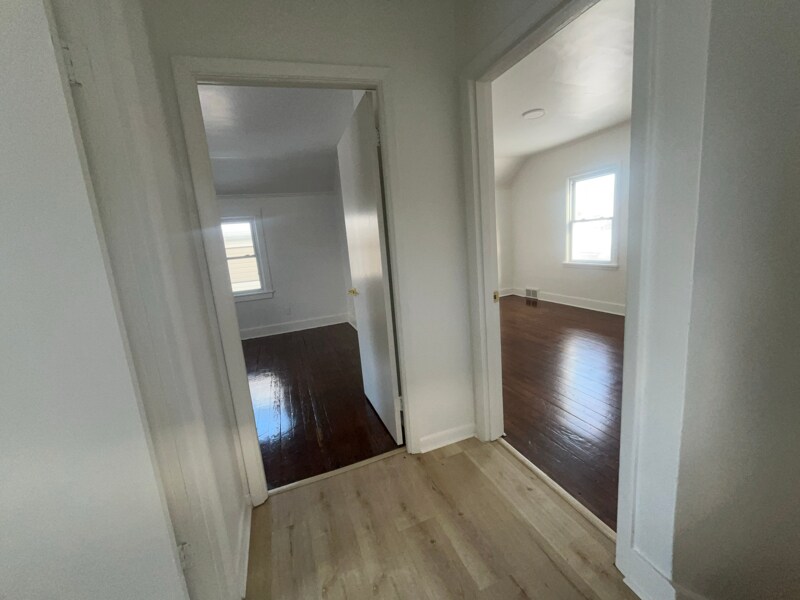 Building Photo - 1706 Davidson St