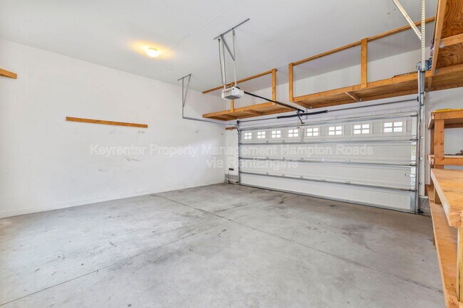 Building Photo - 611 Vero Street