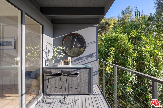 Building Photo - 7900 W Willow Glen Rd