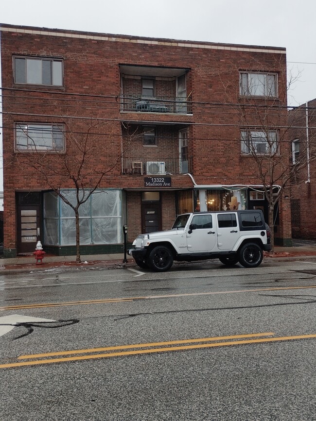 Building Photo - 13322 Madison Ave