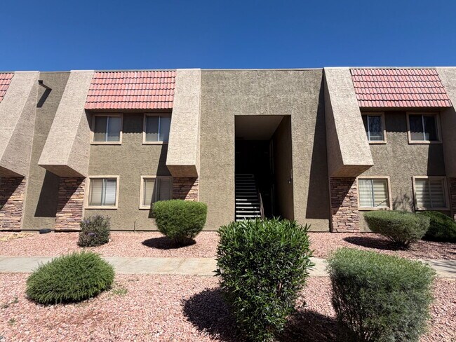 Building Photo - Las Vegas Guard-Gated Condo for Rent | 2 Bedroom Upstairs Unit | River Glen Community