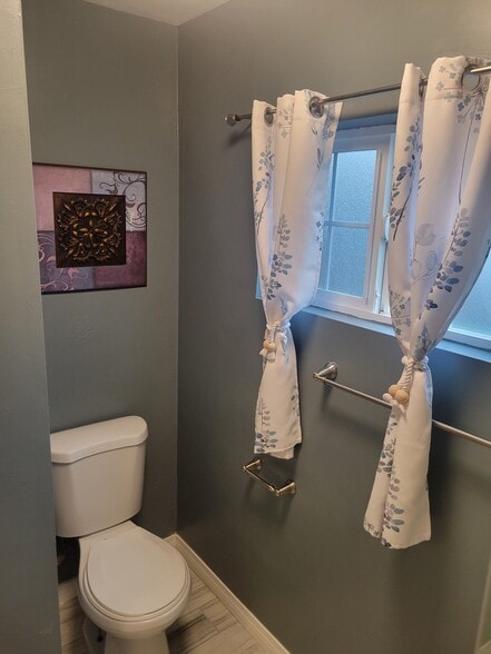 Restroom - 151 W 53rd St