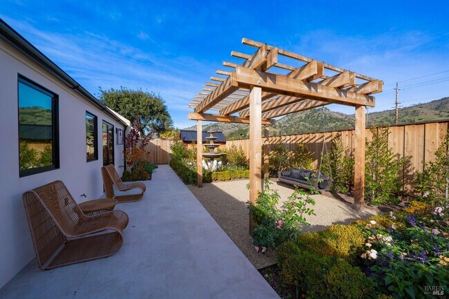 Building Photo - 6161 Silverado Trail