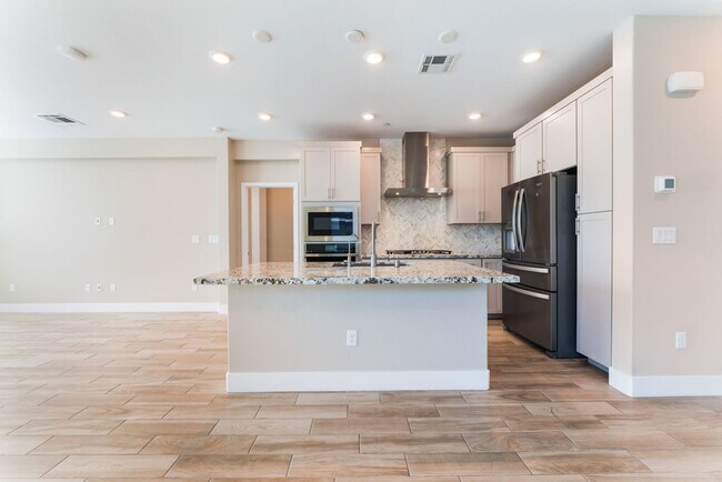 Building Photo - A Meticulously Upgraded Townhouse  *Age Restricted 55+