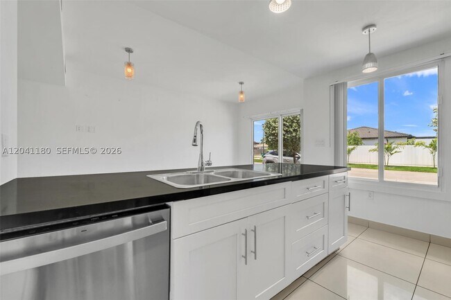 Building Photo - 25871 SW 139th Path
