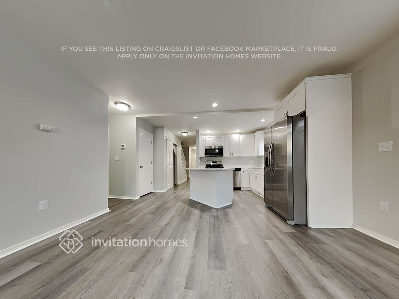 Building Photo - 3632 4th Ave NW