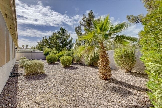 Building Photo - 1408 Reebok Terrace