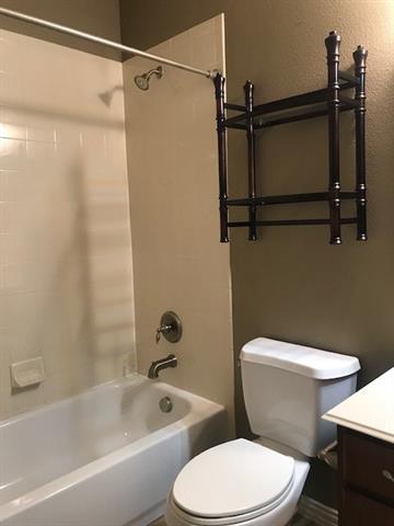 Building Photo - 2676 Powderhorn Dr