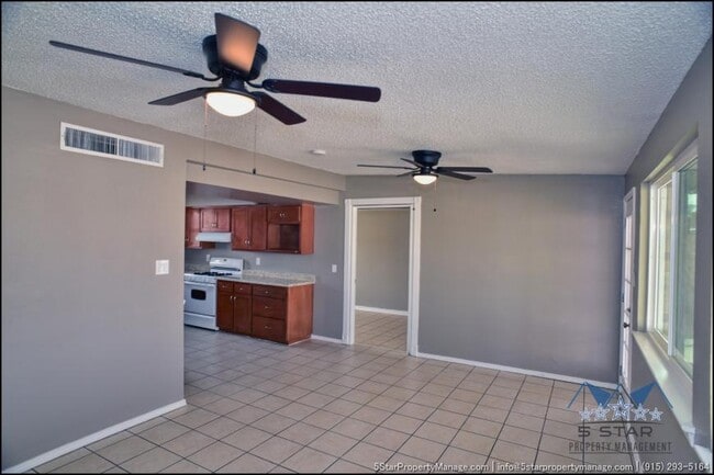 Building Photo - 3 bedroom in El Paso TX 79907