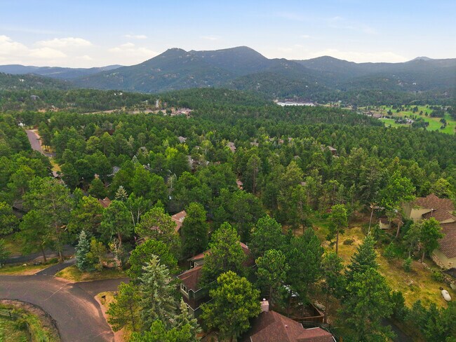 Building Photo - 29972 Troutdale Ridge Rd