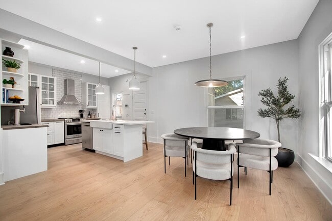 Building Photo - Beautifully Updated Home for Rent | Classic Charm with Modern Upgrades