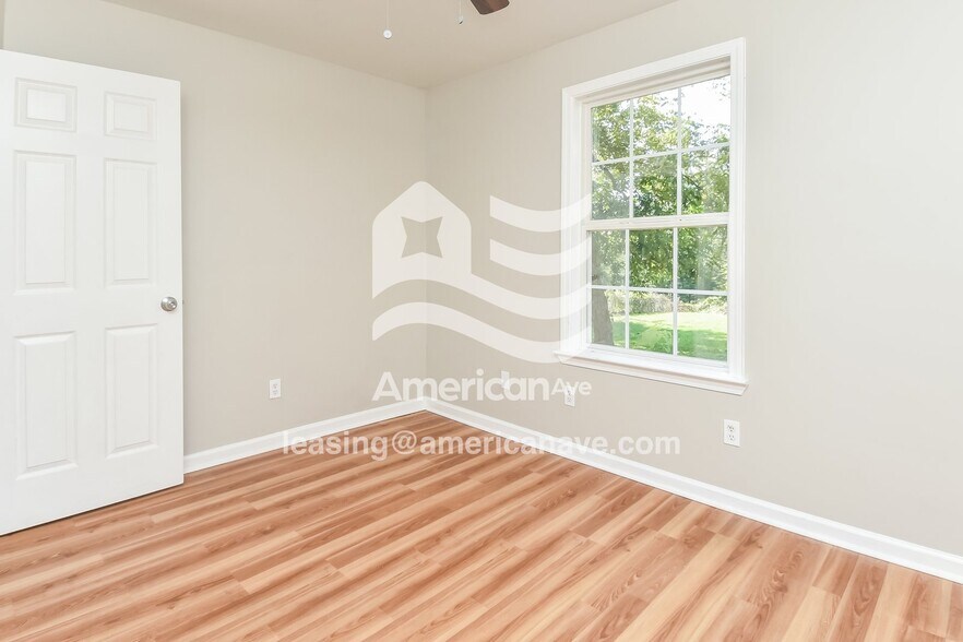 Building Photo - 1407 Bonner Ave