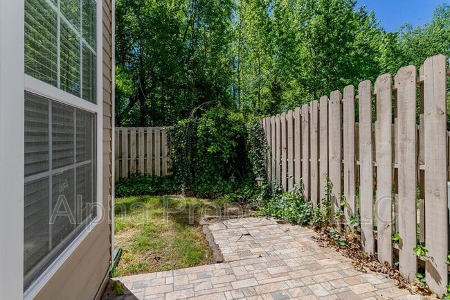 Building Photo - 382 Juniper Bend Cir