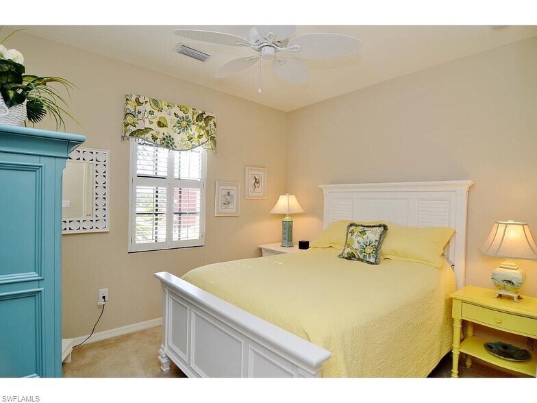 Building Photo - 8997 Cambria Cir