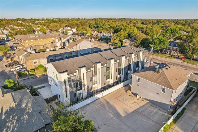 Building Photo - 145 N Henderson Ave