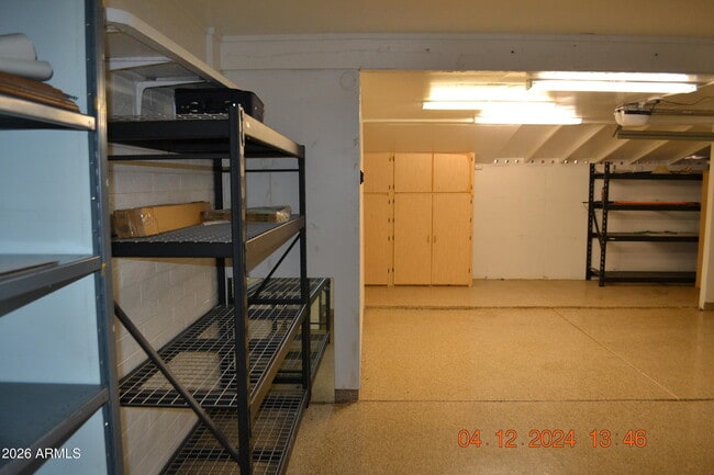 Building Photo - 658 S Palo Verde Dr